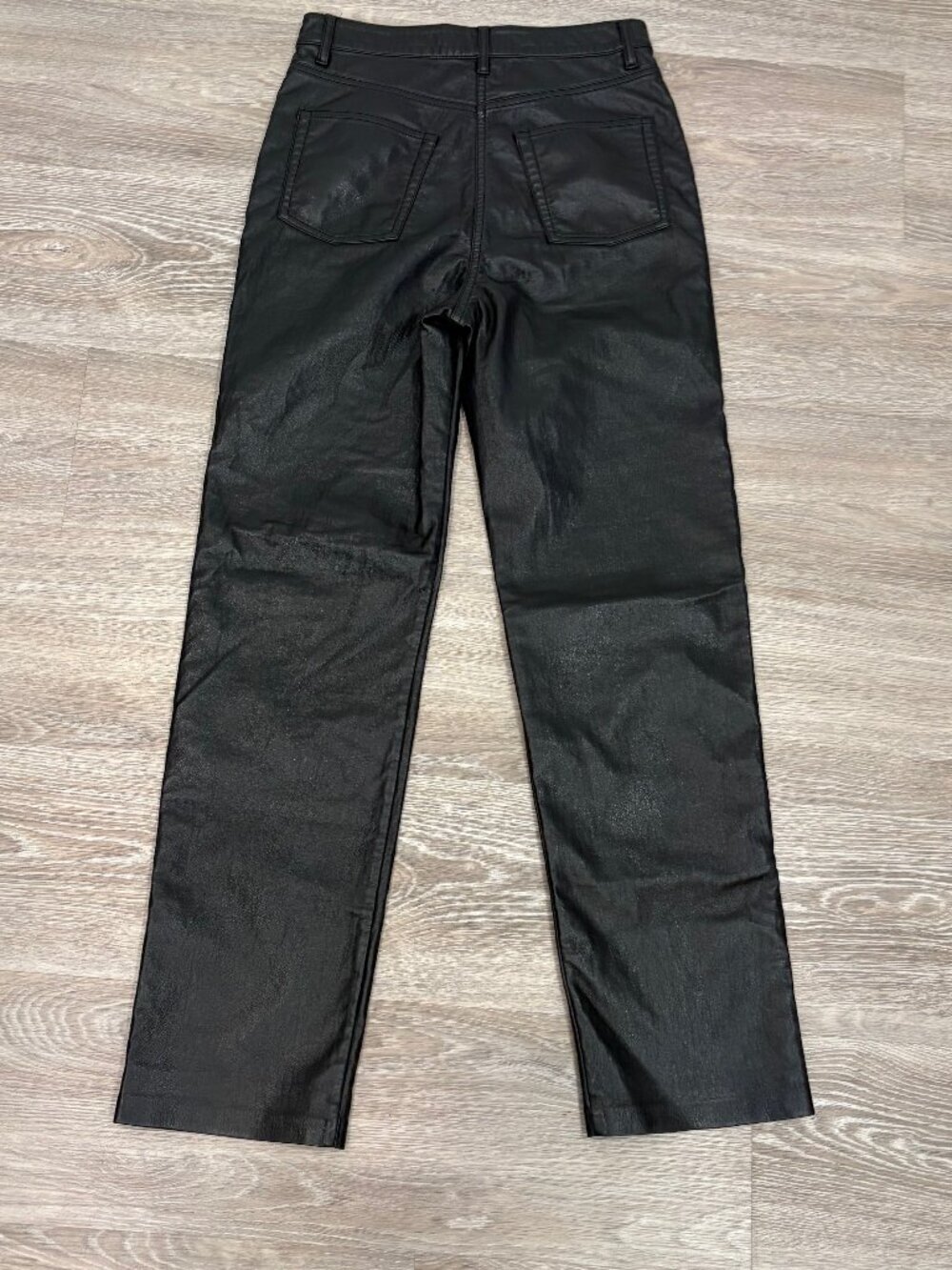Wilfred Aritzia Women's Melina Faux Vegan Soft Leather Pants Black sz 4 - Picture 2 of 13